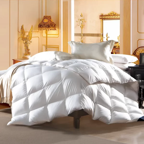 Cloud-Soft Down Comforter – Deep Sleep Guardian with Premium Quality & Smart Value